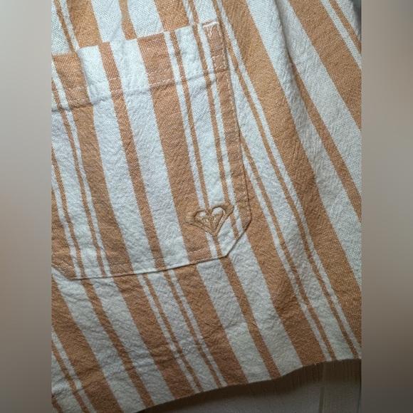 Roxy Oceanside Women’s Shorts Size Medium Striped Tan - Picture 4 of 4